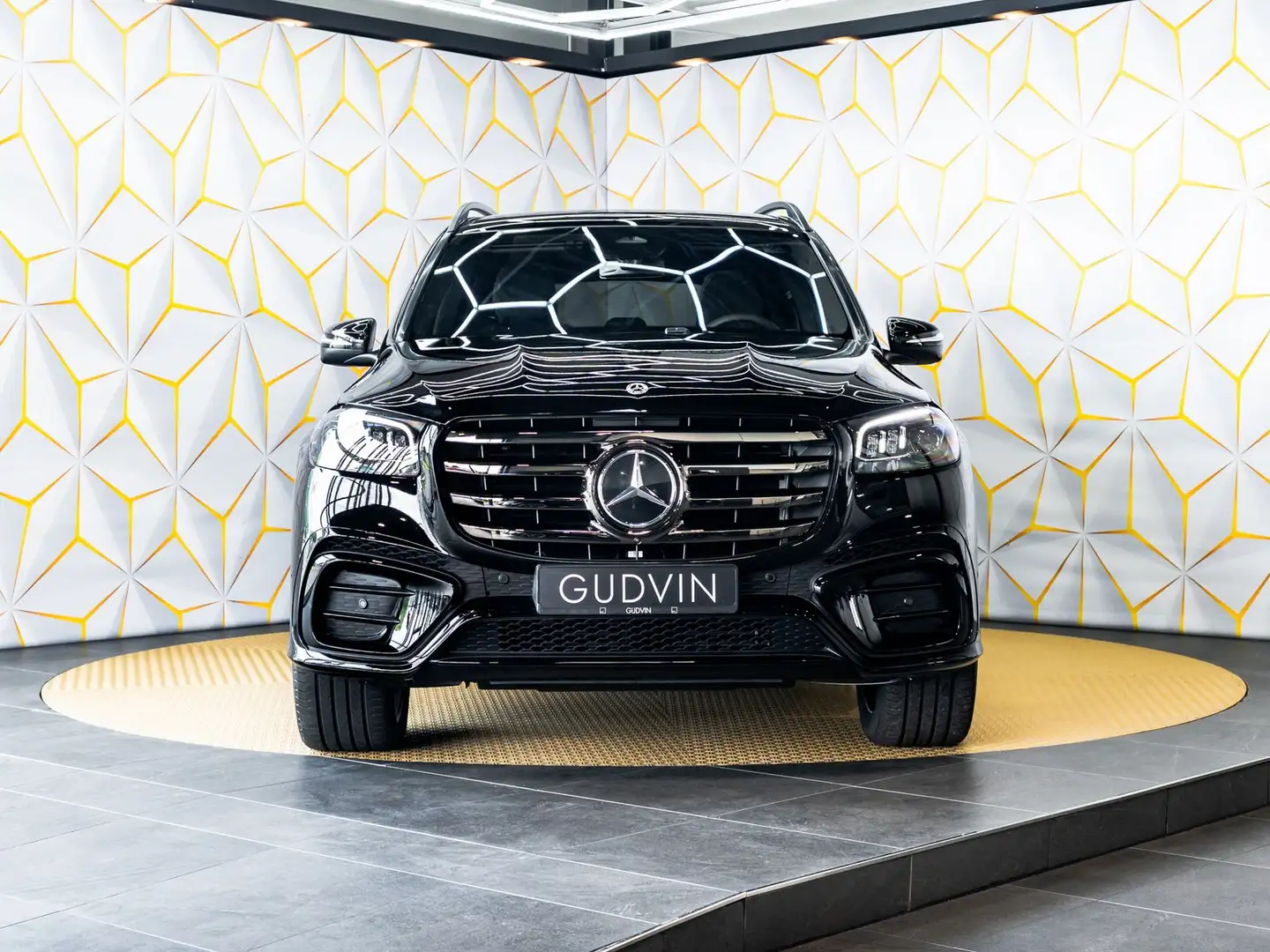 Mercedes-Benz GLS 450 Advanced+/Nappa/23"Wheels/Stock Černá - 2