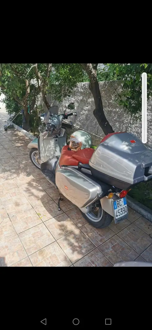 Aprilia Scarabeo Złoty - 1