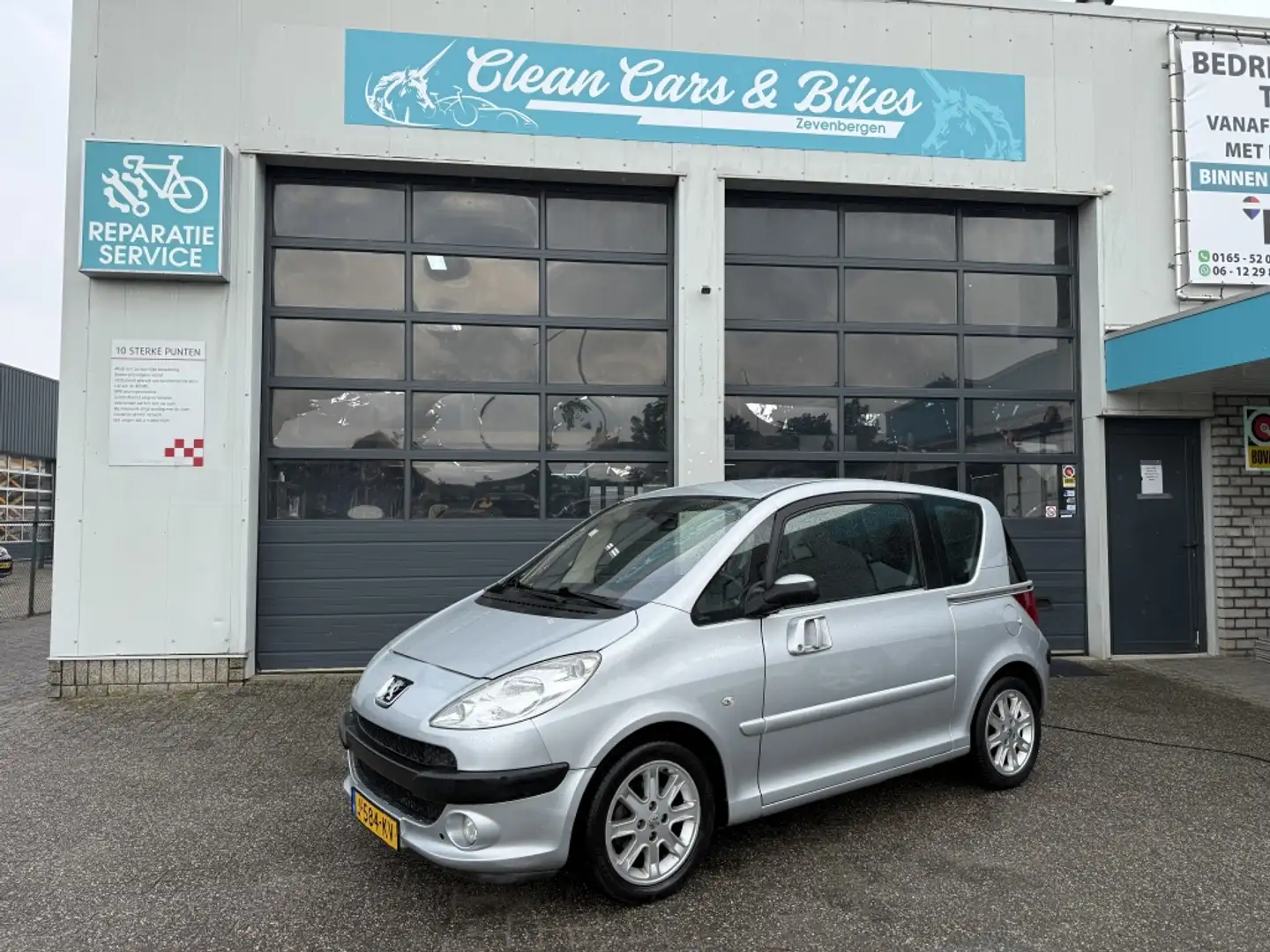 Peugeot 1007 1.6-16V Sublime Grau - 1