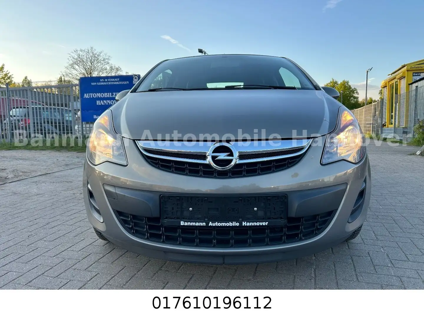 Opel Corsa D Energy Brun - 2
