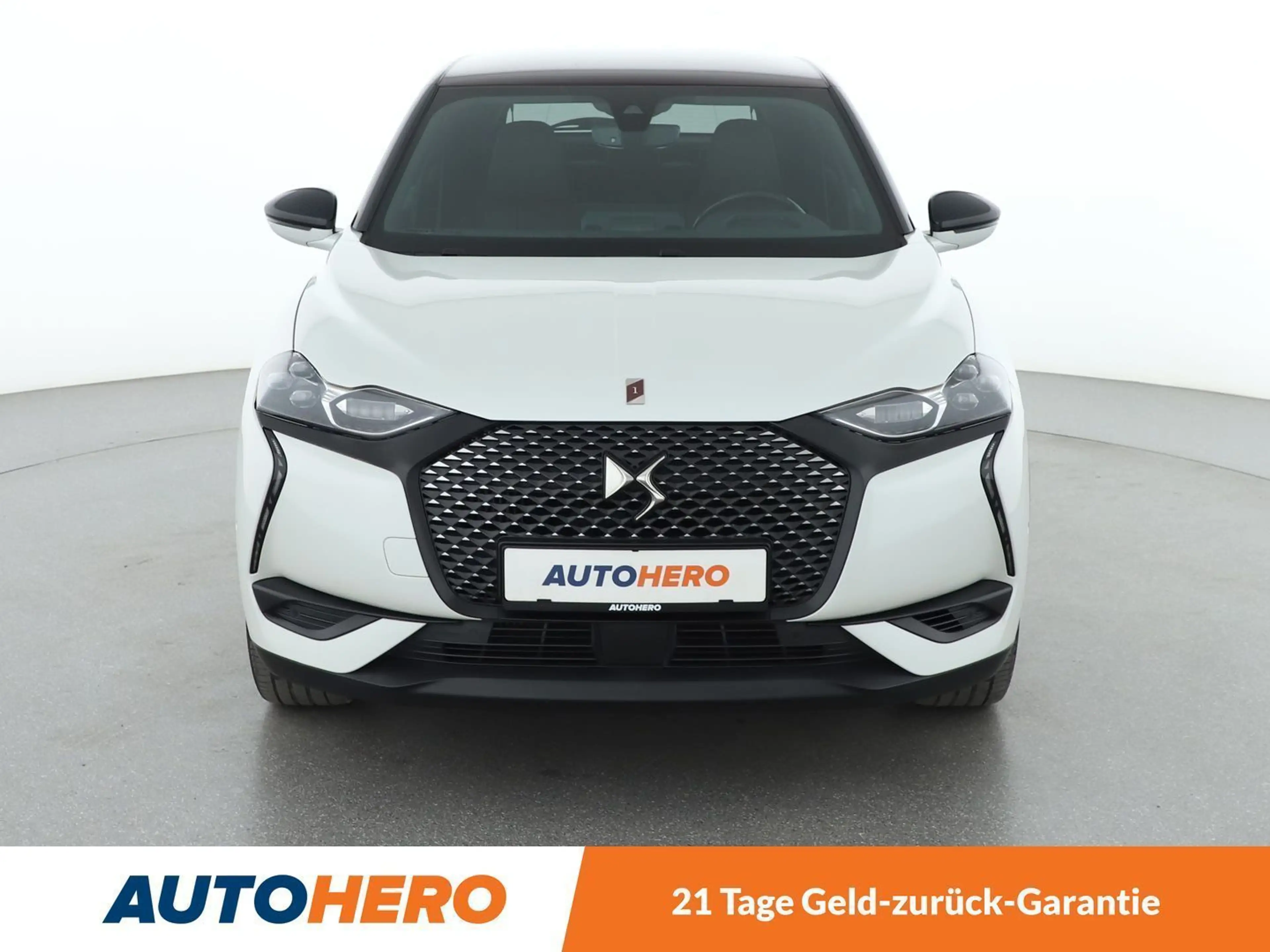 DS Automobiles DS 3 Crossback 1.2 PureTech La Premiere Aut.*NAVI*LED*CAM* — photo 9