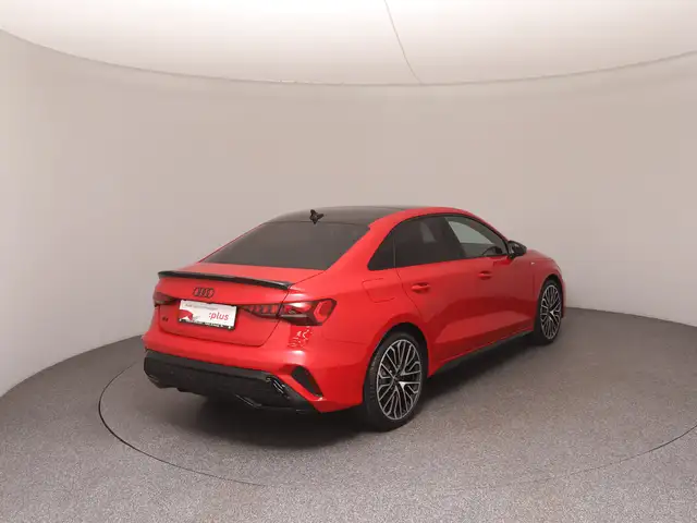 Audi A3 view 4