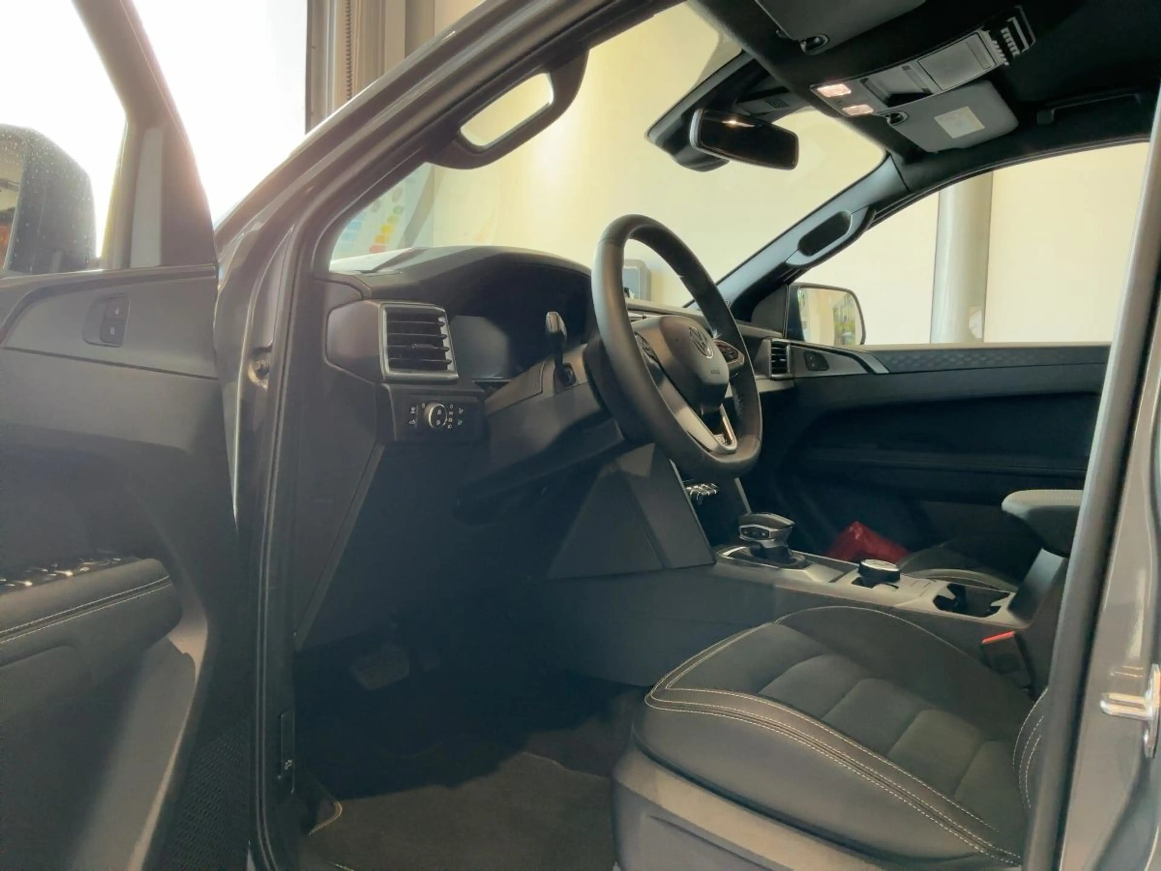 Volkswagen Amarok Style DC 177 kW 3.0 TDI 4Motion p ermanen — photo 7