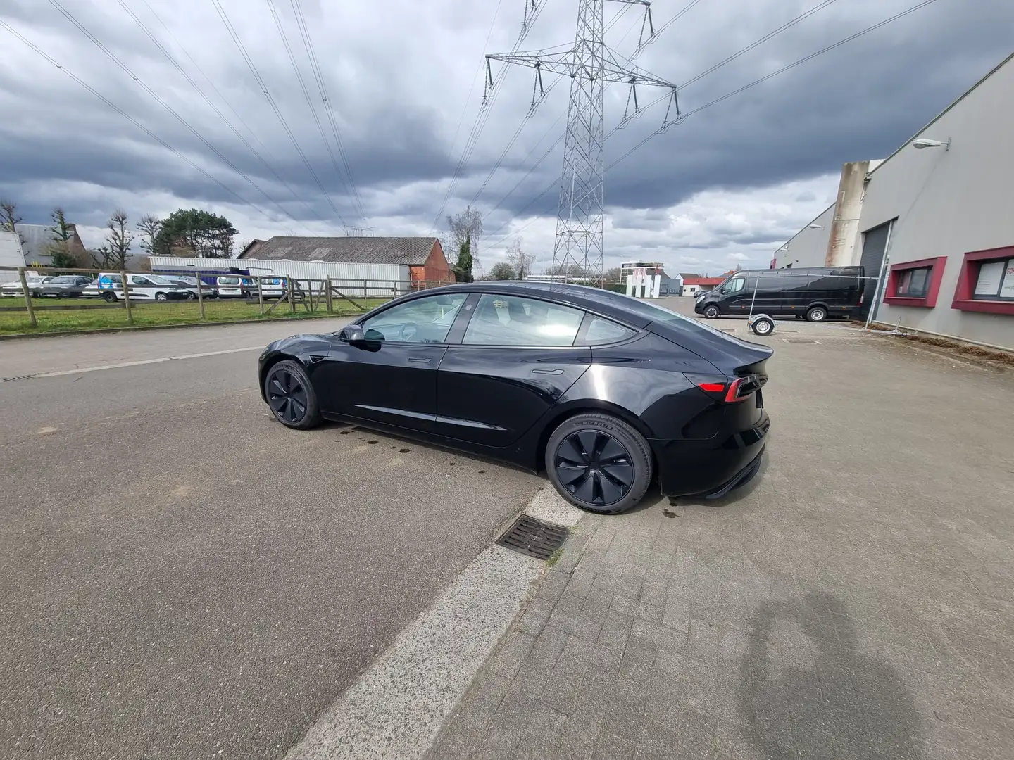 Tesla Model 3 RWD Hinterradantrieb - 2