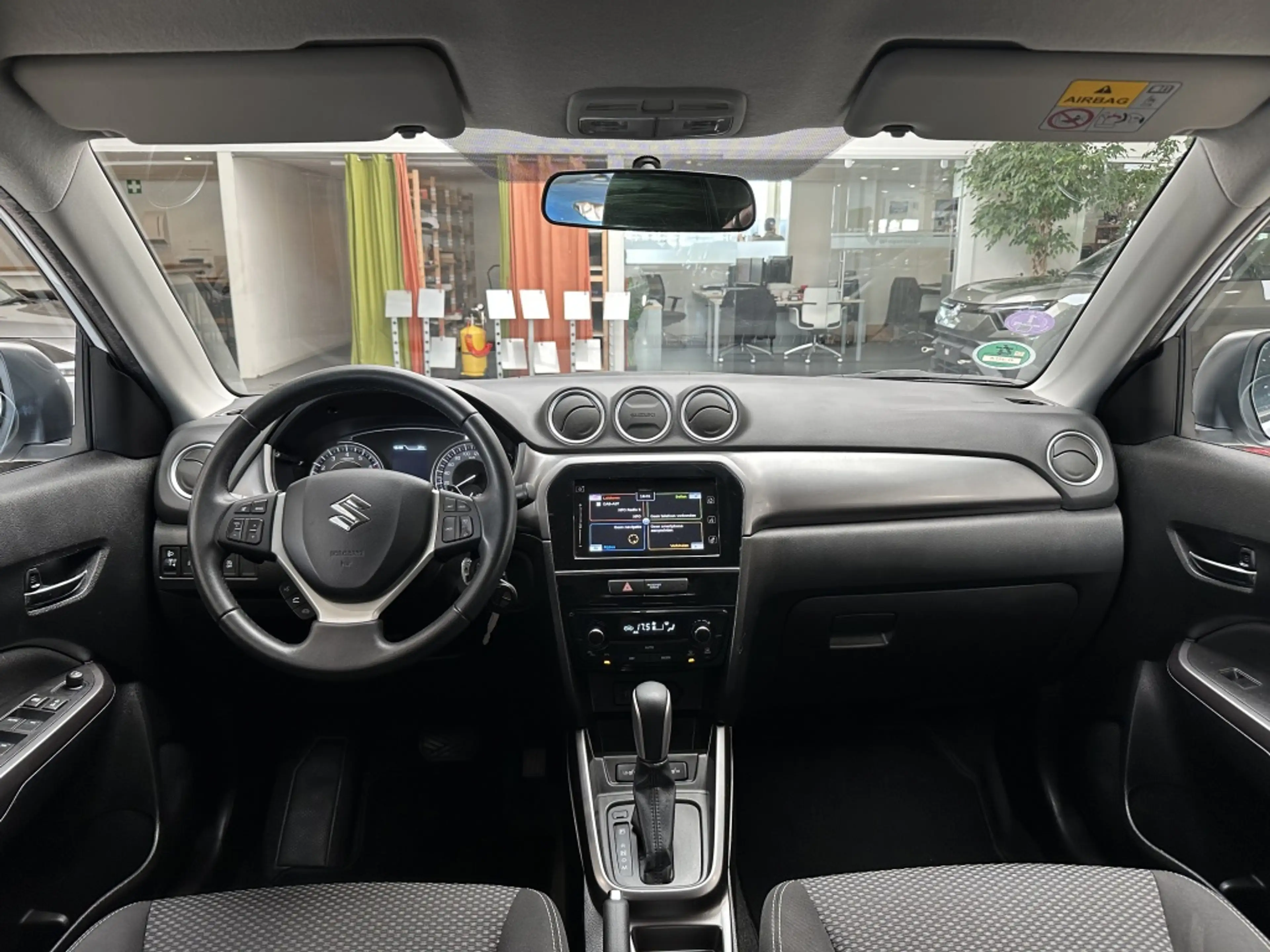 Suzuki Vitara 1.4 Boosterjet Select [ TREKHAAK I CAMERA I NAVI I — photo 25