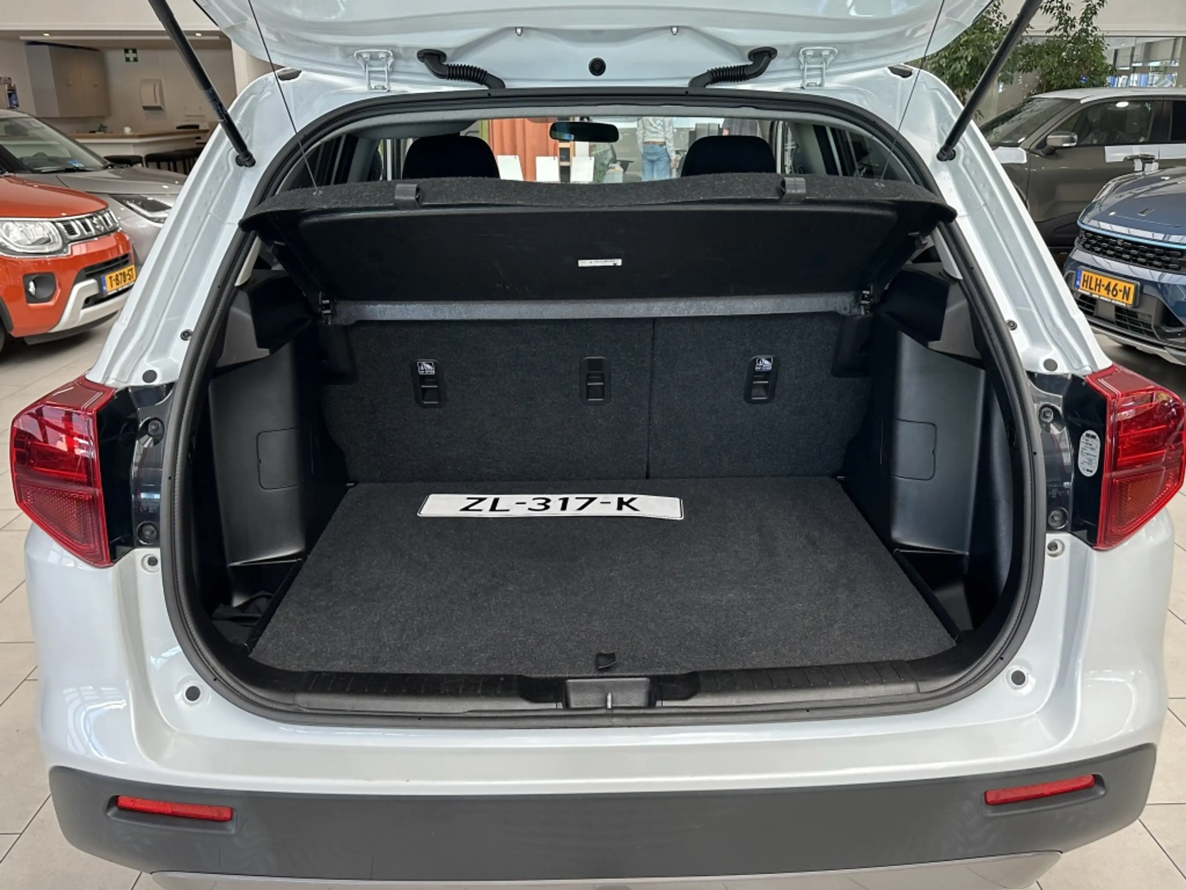 Suzuki Vitara 1.4 Boosterjet Select [ TREKHAAK I CAMERA I NAVI I — photo 8
