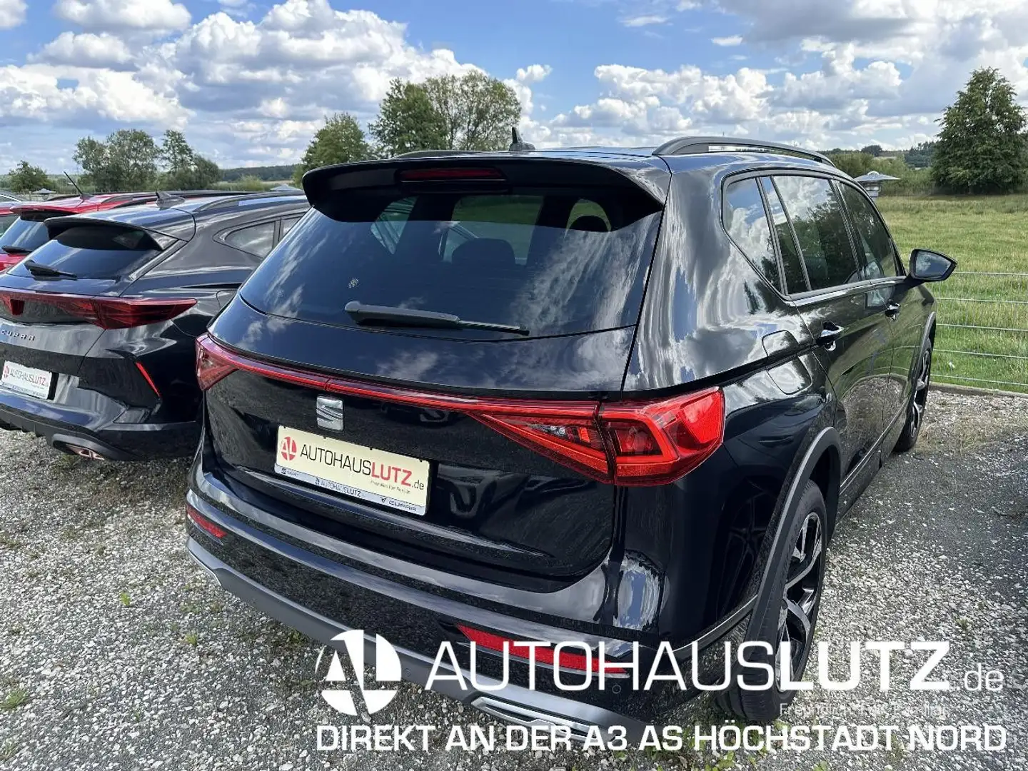 SEAT Tarraco FR (MJ23) 1.4 e-HYBRID 180 kW (24  [...] Black - 2