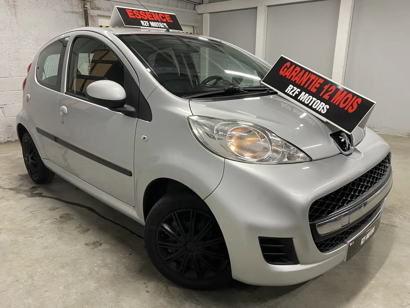 Peugeot 107 1.0i URBAN 🏳️ GARANTIE 12 MOIS 🏳️ Plateado - 2