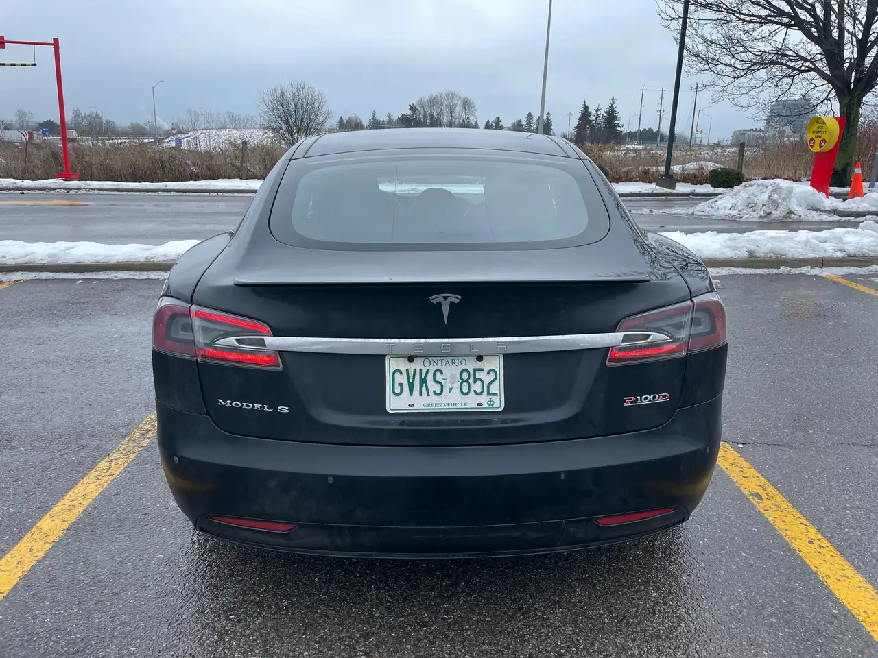 Tesla Model S photo Tesla Model S