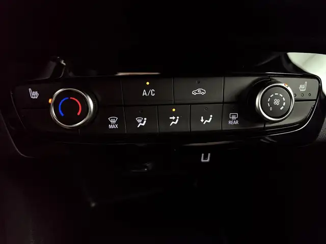 Opel Corsa view 12