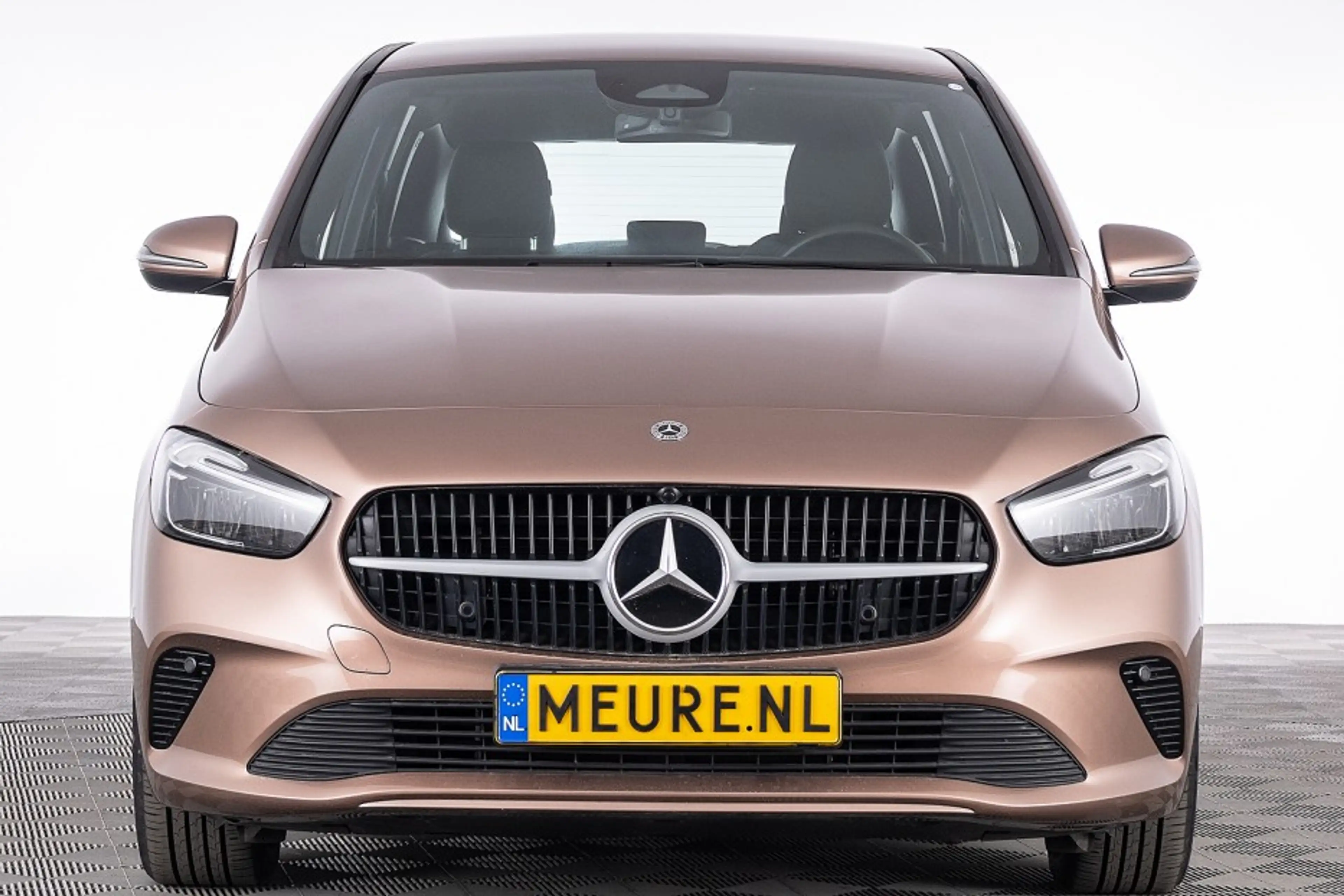 Mercedes-Benz B 250 e Business Solution PHEV Automaat | Rose gold Meta — photo 21