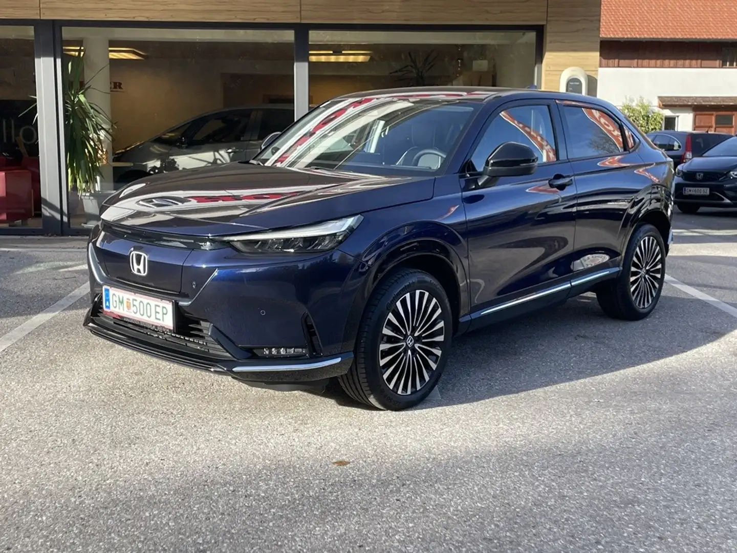 Honda e:Ny1 eNy1 68,8kWh Elegance plava - 1