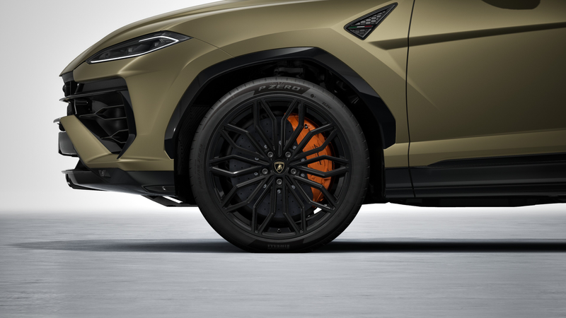 Lamborghini Urus Urus SE *CARBON*AKRAPOVIC*B&O*STYLE*PANO*23 — photo 8