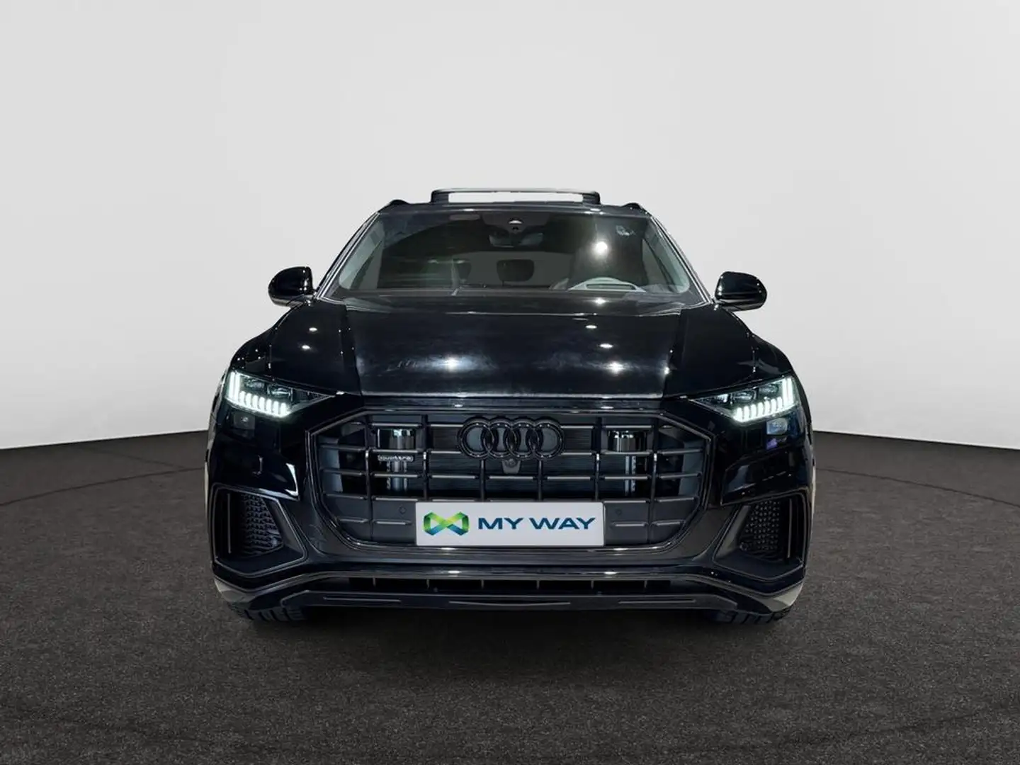 Audi Q8 PHEV Audi Q8  Competition 60 TFSI e quattro 340(46 Zwart - 2