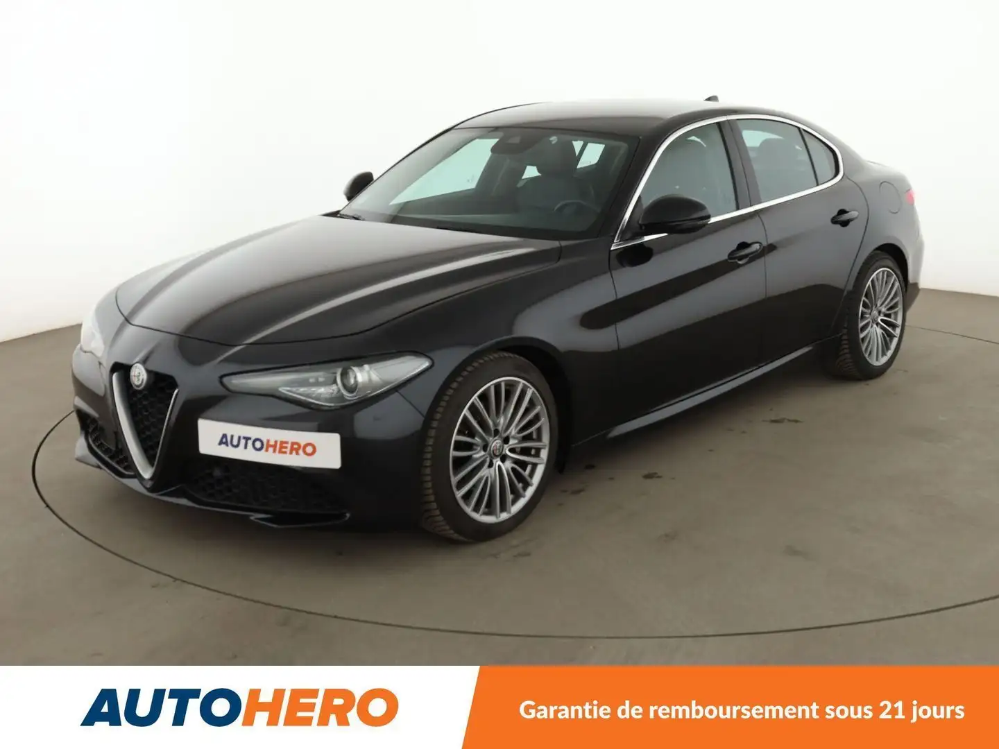 Alfa Romeo Giulia 2.2 Super AT8 Noir - 1