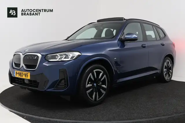 BMW iX3 Executive 80 kWh SOH 100% (PANORAMADAK, CAMERA, SF