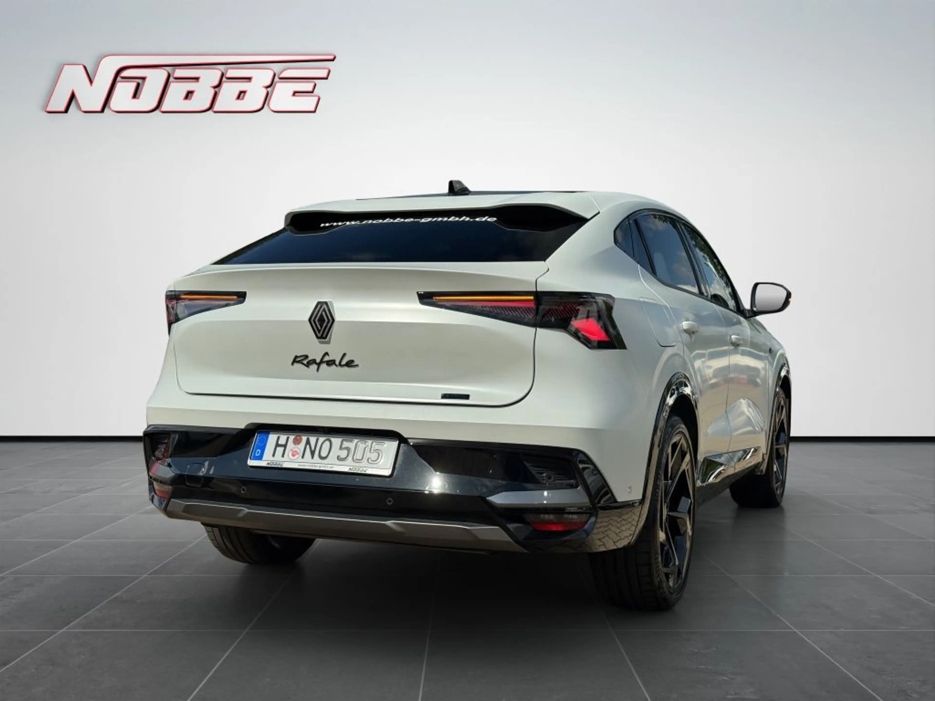 Renault Rafale E-Tech Hyper Plug-in Hybrid 300 4x4 Atelier Alpine — photo 5
