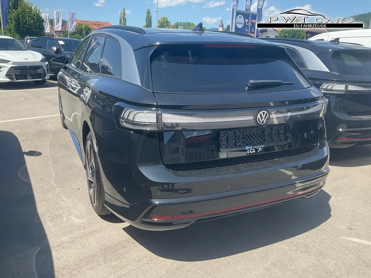 Volkswagen ID.7 Kombi Pro 210 kW Tourer Pro, 20-Zoll, AHK, Harm... Zwart - 2