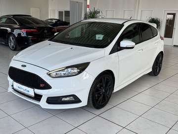 2,0 EcoBoost ST *Kamera*Leder*Nebel *