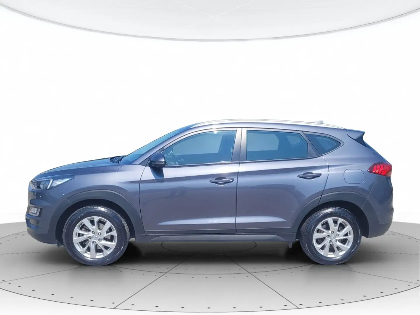Hyundai TUCSON 1.6 crdi Xtech Comfort Pack 2wd 115cv Gris - 2
