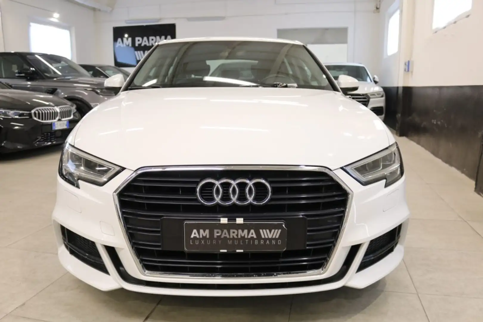 Audi A3 SPB 30 TDI Admired S-LINE ESTERNO / Km57000 "" Wit - 2