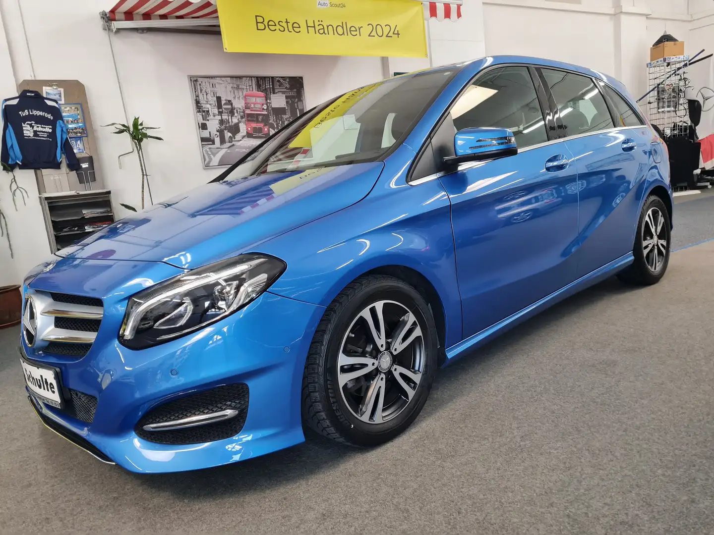 Mercedes-Benz B 180 d Urban LED HighPerf. Kamera,PT,Navi,Spiegel klapp Bleu - 1