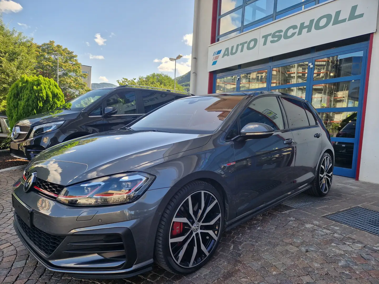Volkswagen Golf GTI VII 2.0TSI245Cv Performance DSG ACC DigCock 19"LED Grigio - 1