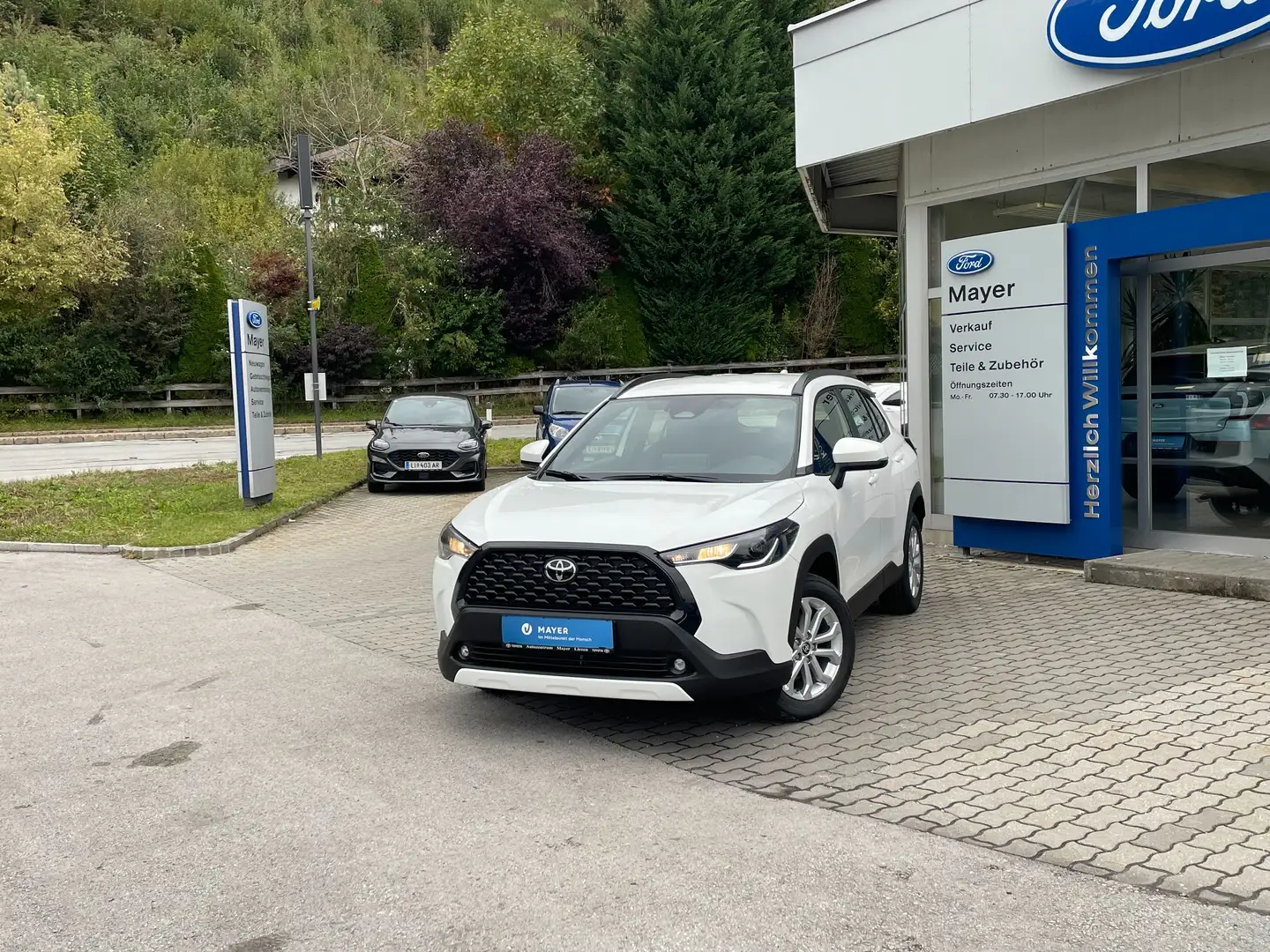 Toyota Corolla Cross 1,8 Hybrid Active 2WD *BEST PREIS* Blanco - 2