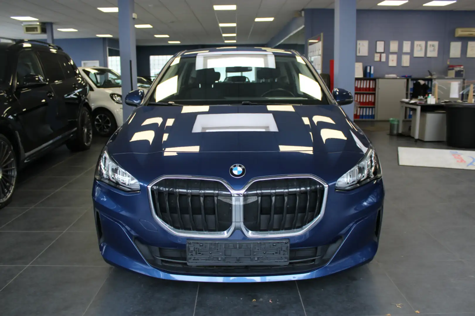 BMW 218 Aut. Blau - 2