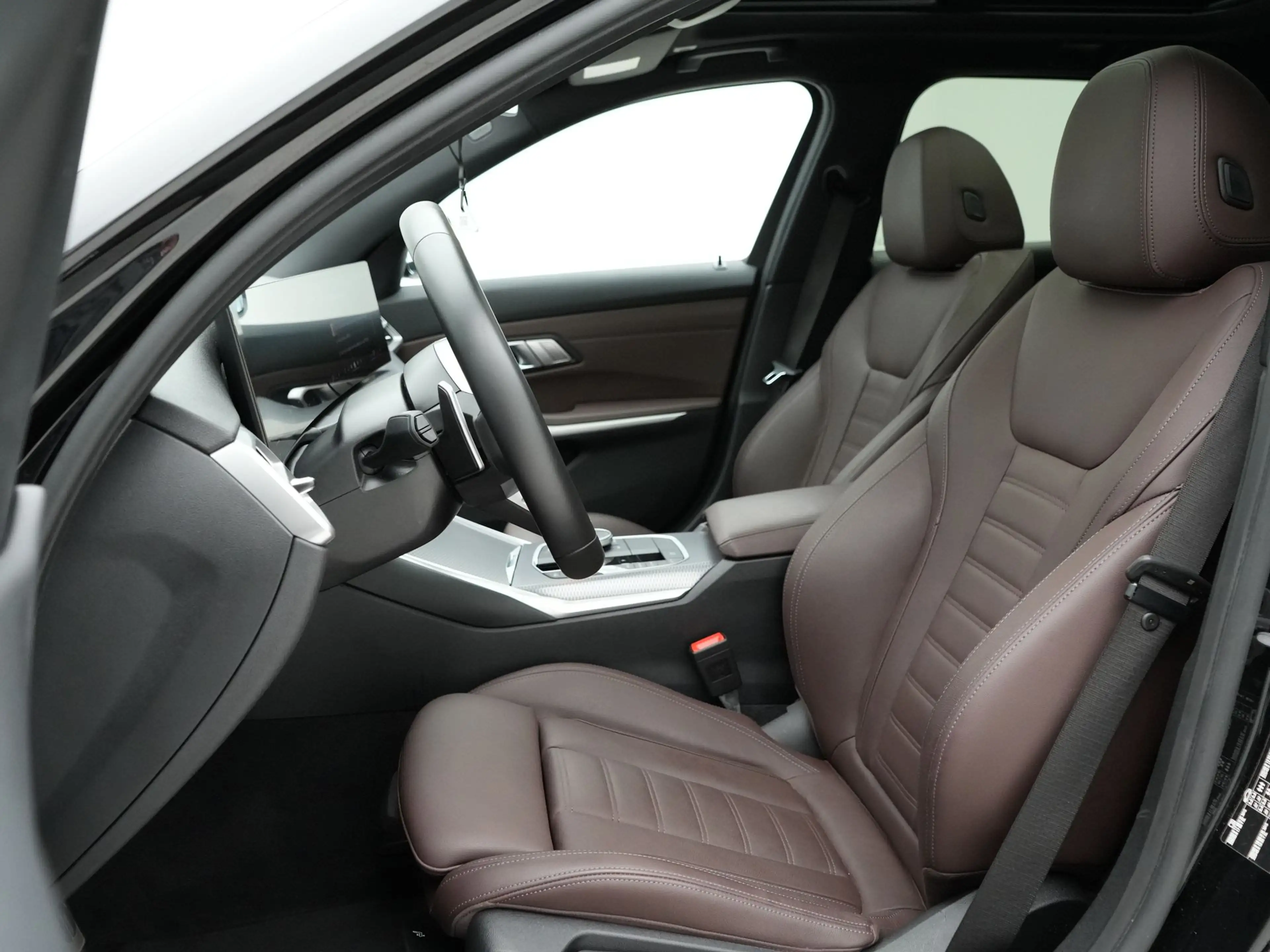 BMW 320 3 Serie 320i Touring M-Sport — photo 12