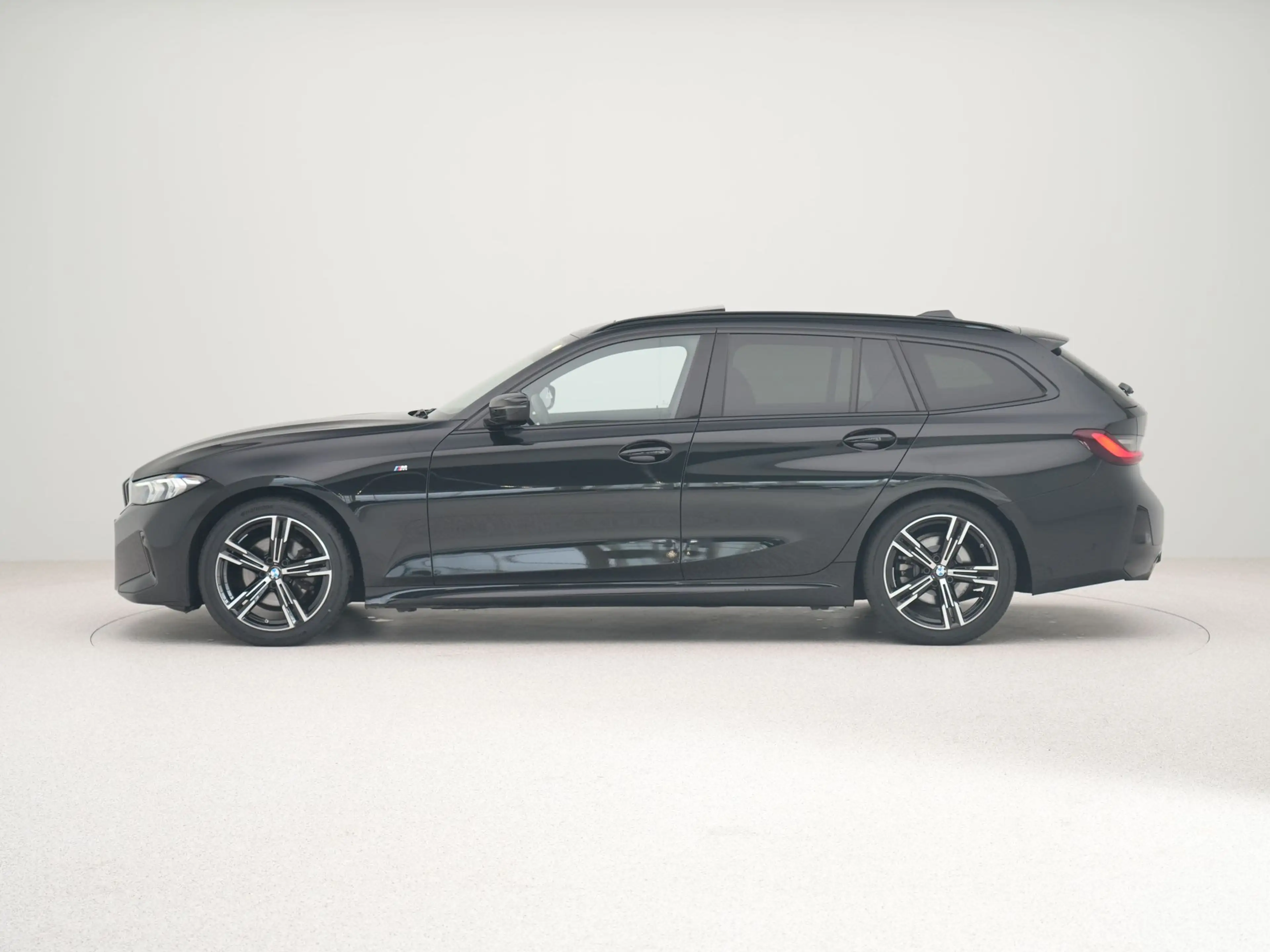 BMW 320 3 Serie 320i Touring M-Sport — photo 8