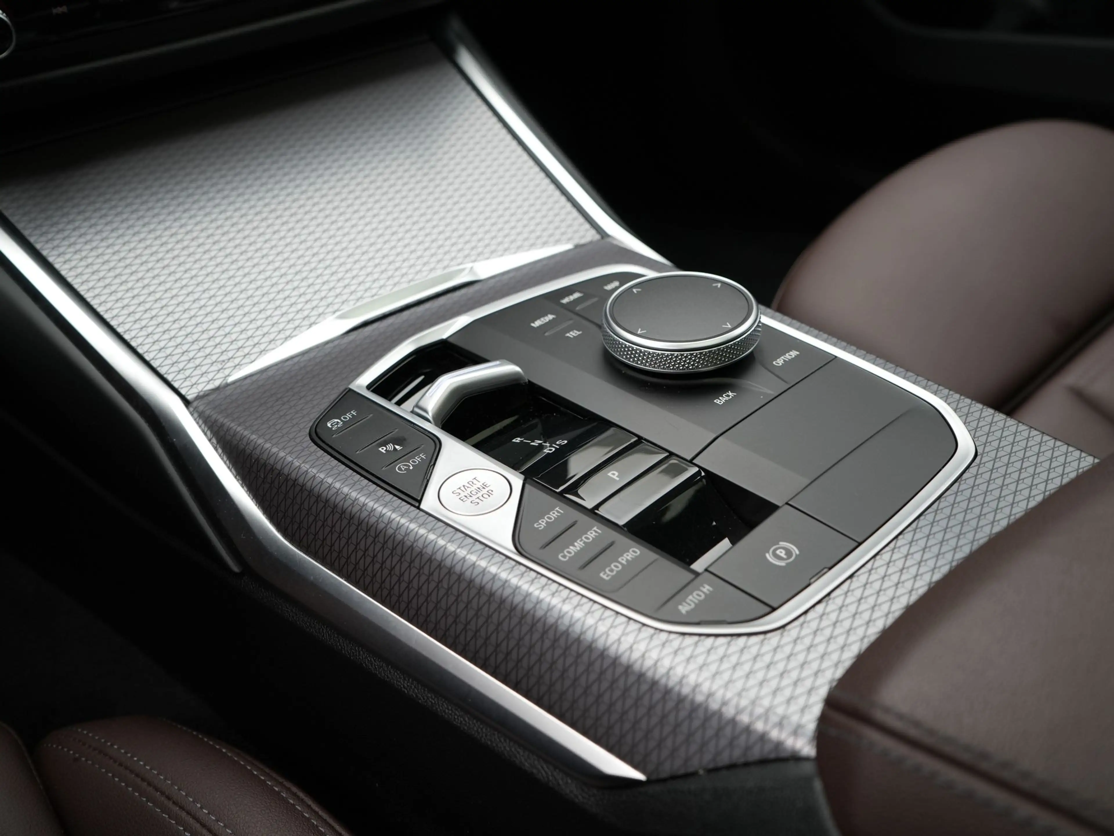 BMW 320 3 Serie 320i Touring M-Sport — photo 15
