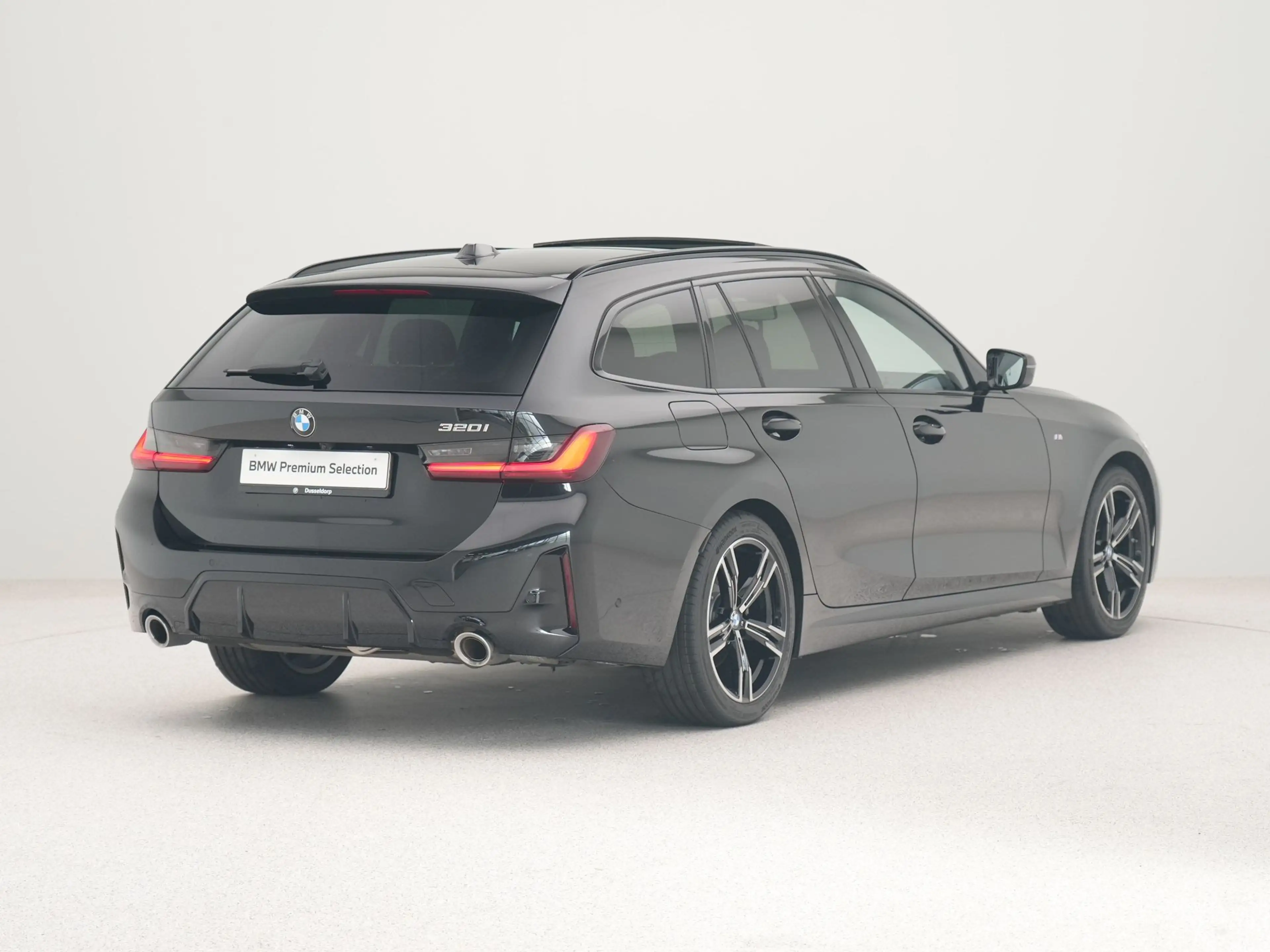 BMW 320 3 Serie 320i Touring M-Sport — photo 5