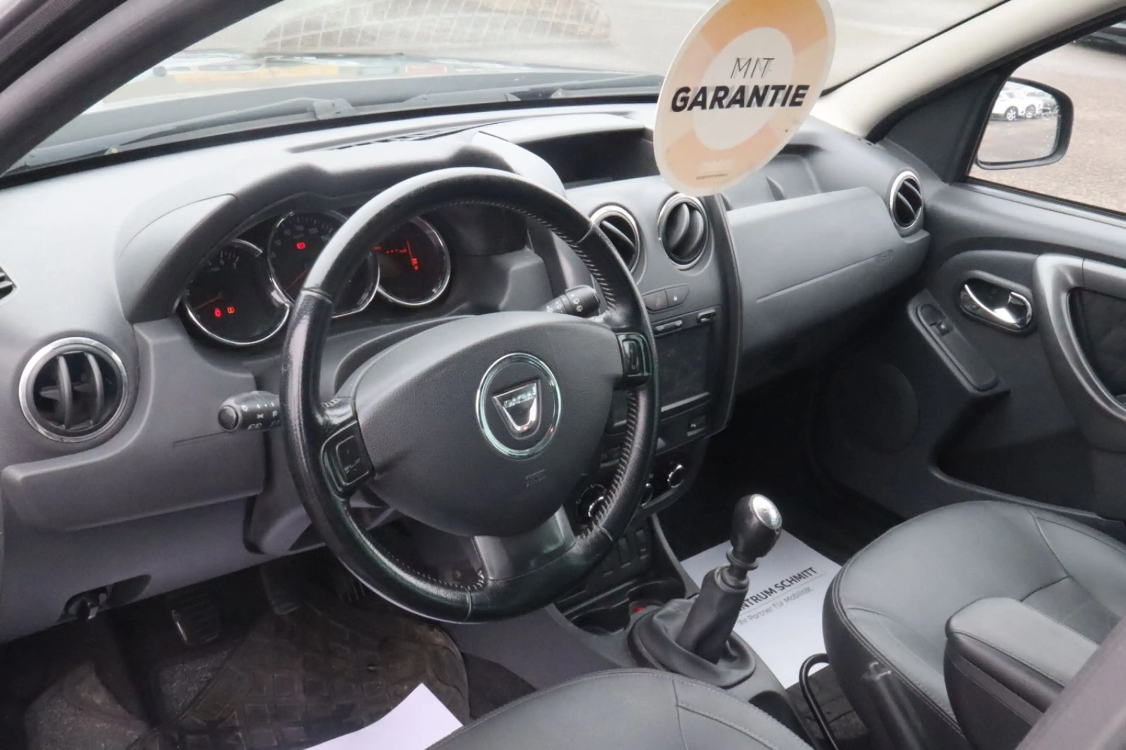 Dacia Duster I Prestige 4x2 TüvNeu*GARANTIE*S-HEFT — photo 15