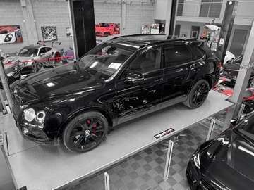 V8 550 – 5 PLACES - MULLINER DESIGN SERIE CENTENARY