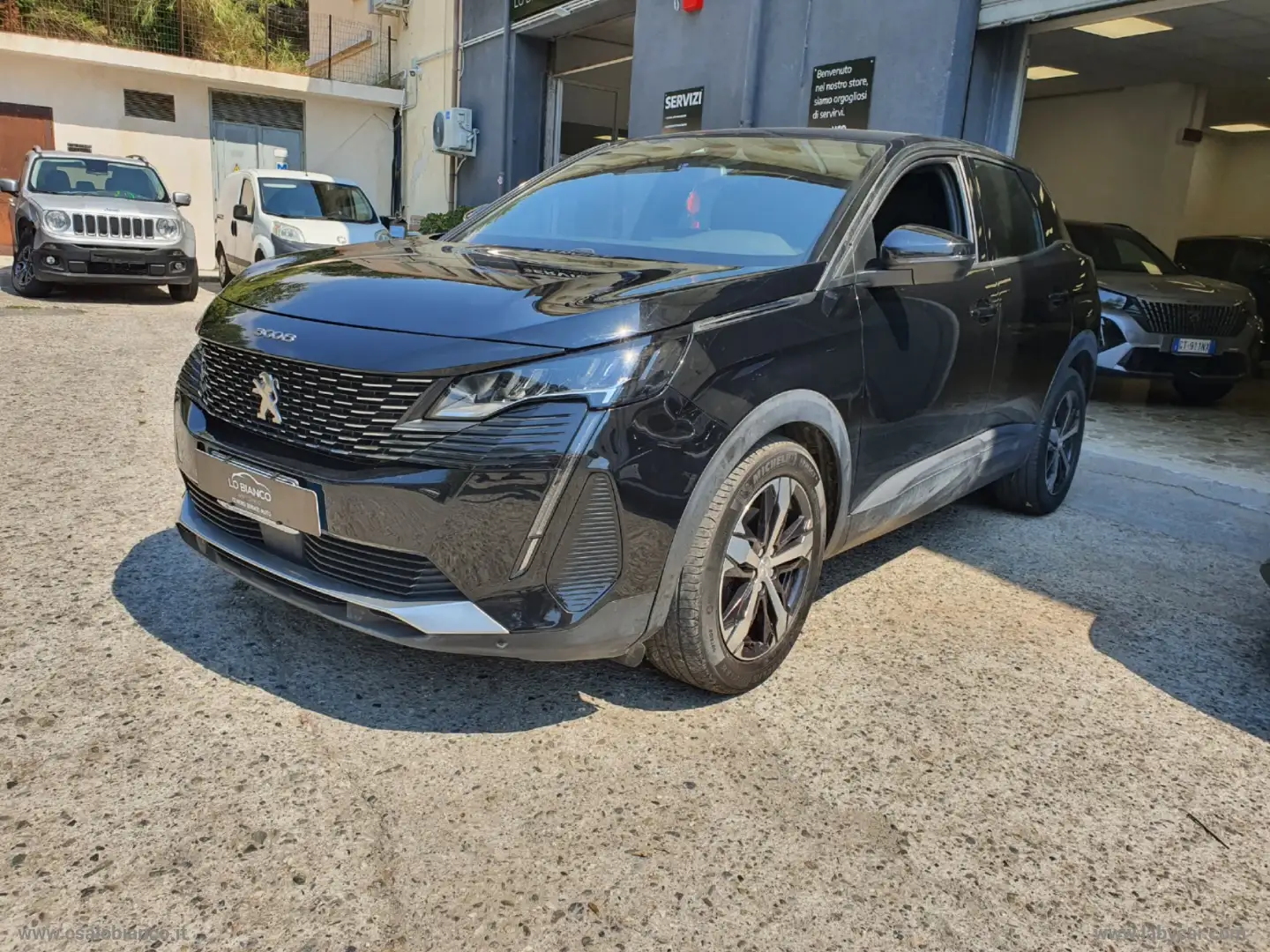 Peugeot 3008 BlueHDi 130 S&S EAT8 Business Beige - 1