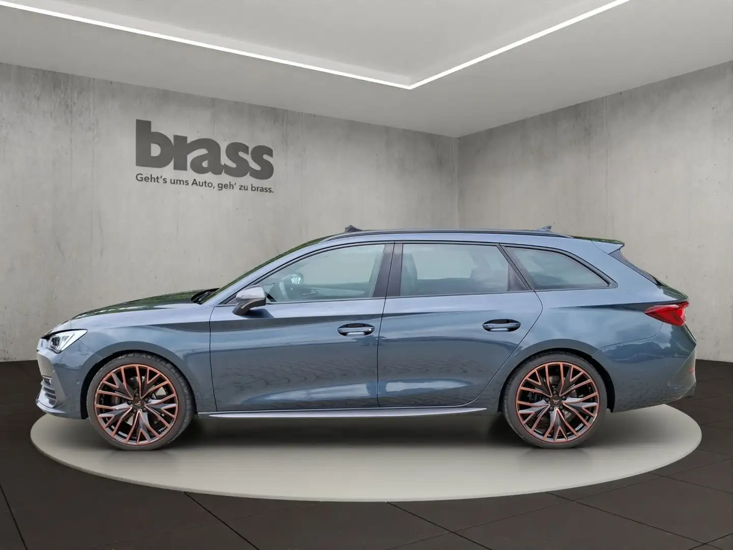 SEAT Leon Sportstourer VZ 2.0TSI 4Drive 7-Gang-DSG Grau - 2