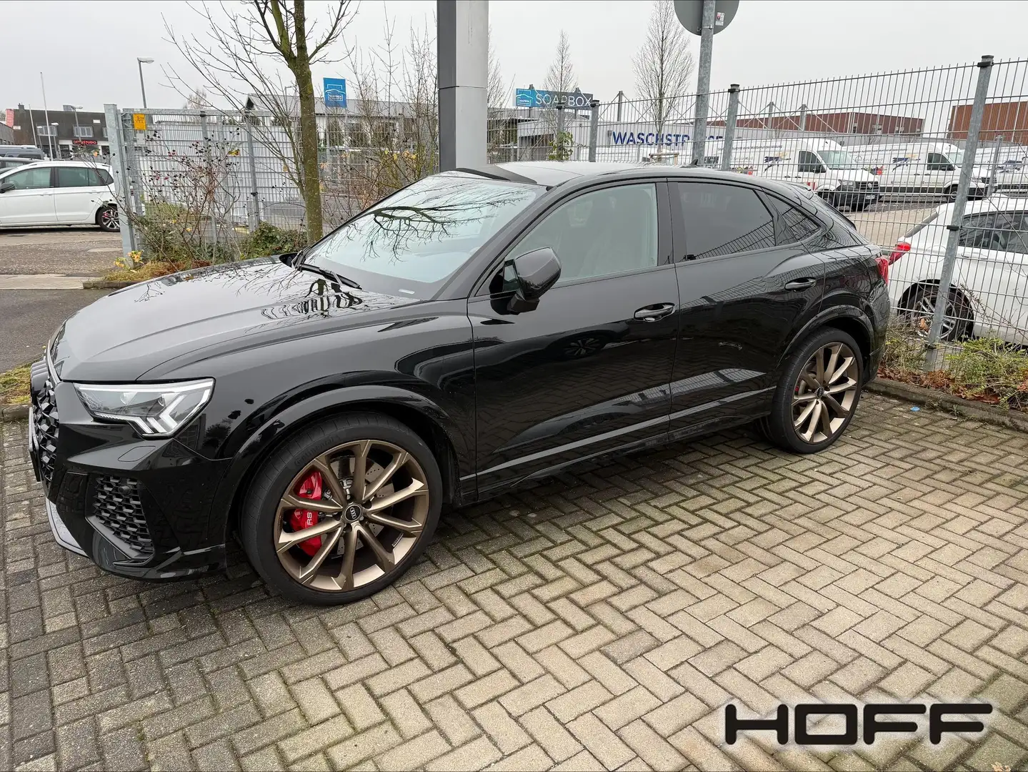 Audi RS Q3 Sportback quattro Pano 280kmh TopView Matrix Sonos Schwarz - 2