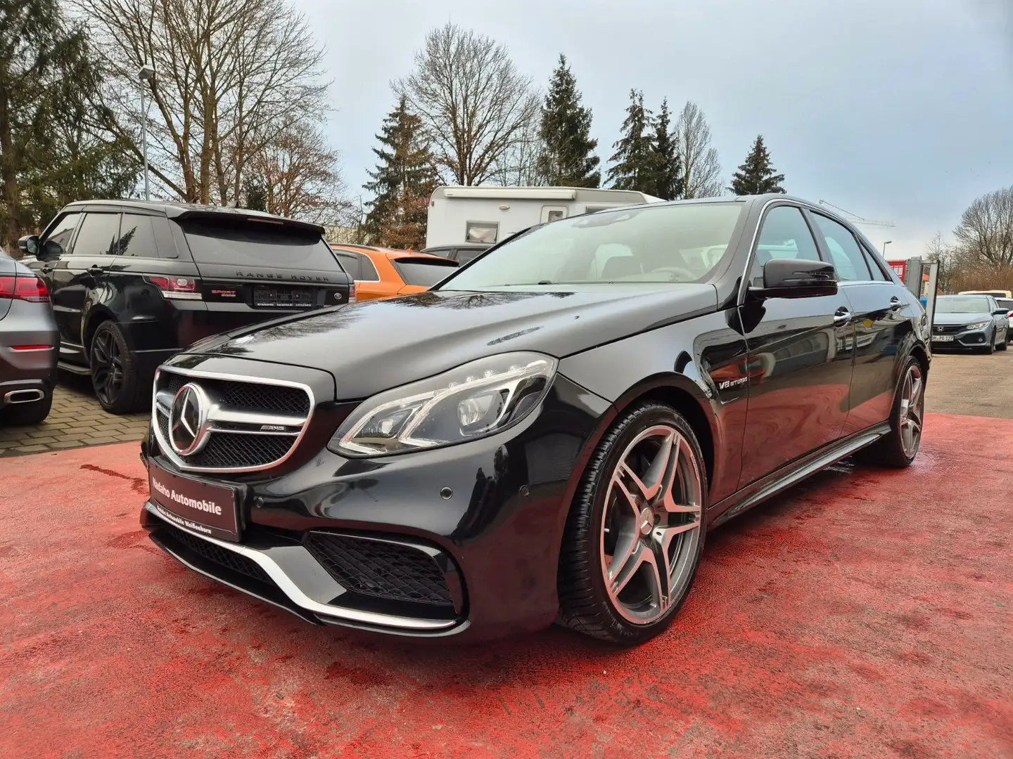 Mercedes-Benz E 63 AMG Lim. E 63 AMG 4Matic Leder/Panorama/Kam/LED Czarny - 1