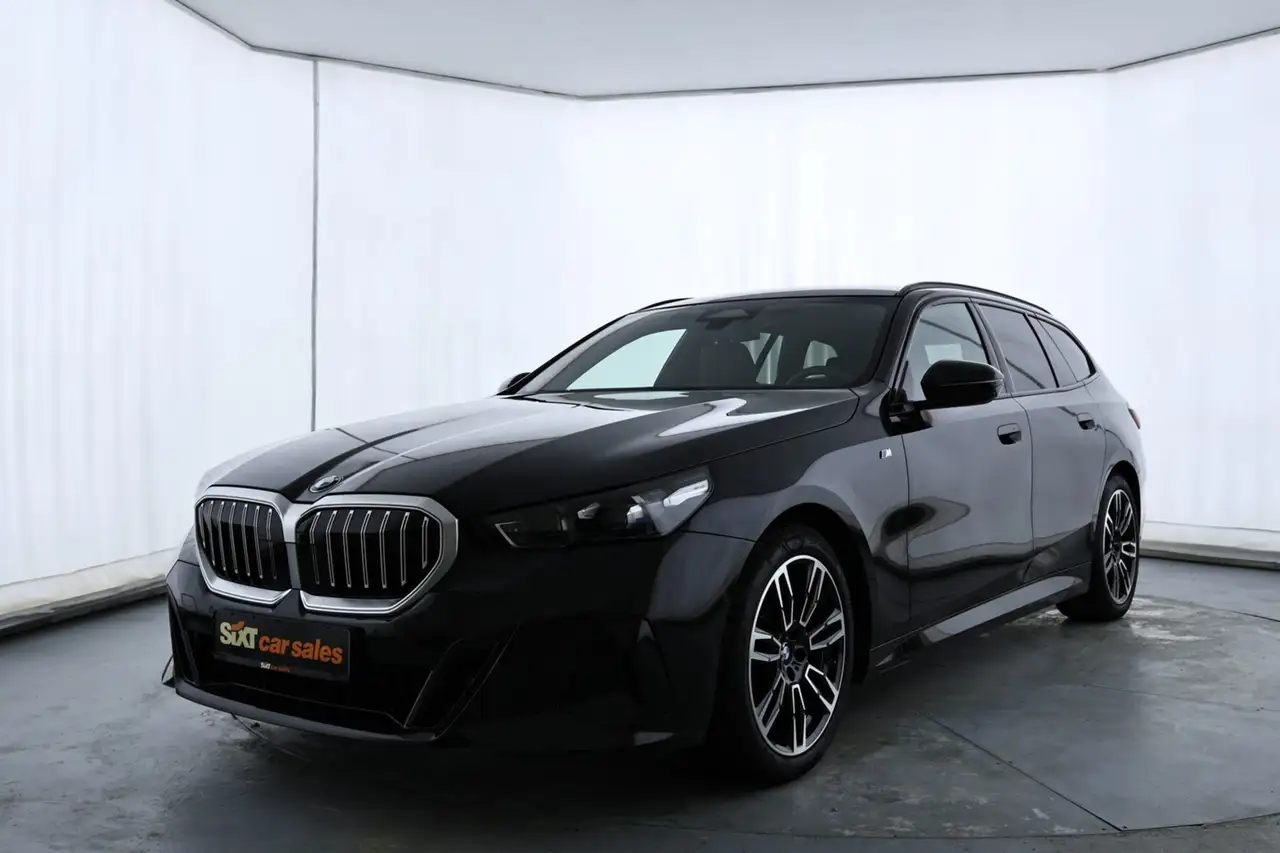 BMW 520 d xDr. M Sport Lt|PAN|HUD|ACC|ParkA+360|AHK 360° A 3