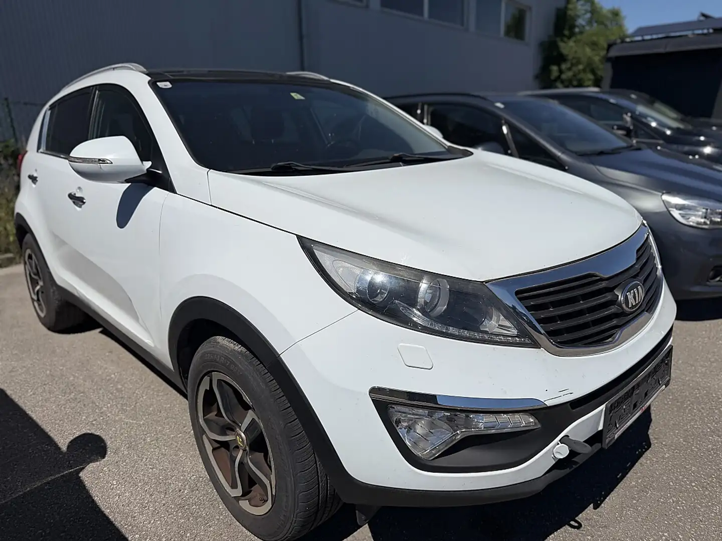 Kia Sportage Weiß - 1