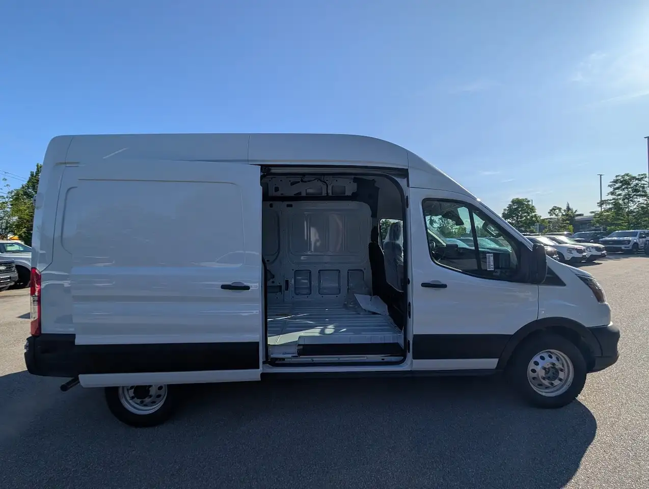 Ford Transit снимка Ford Transit