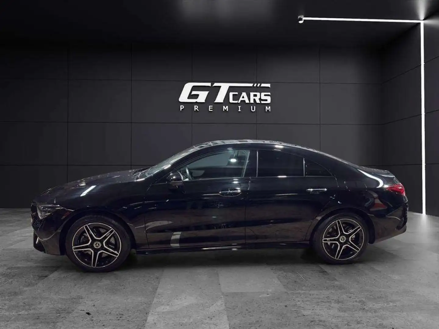 Mercedes-Benz CLA 45 AMG 250e Nero - 2