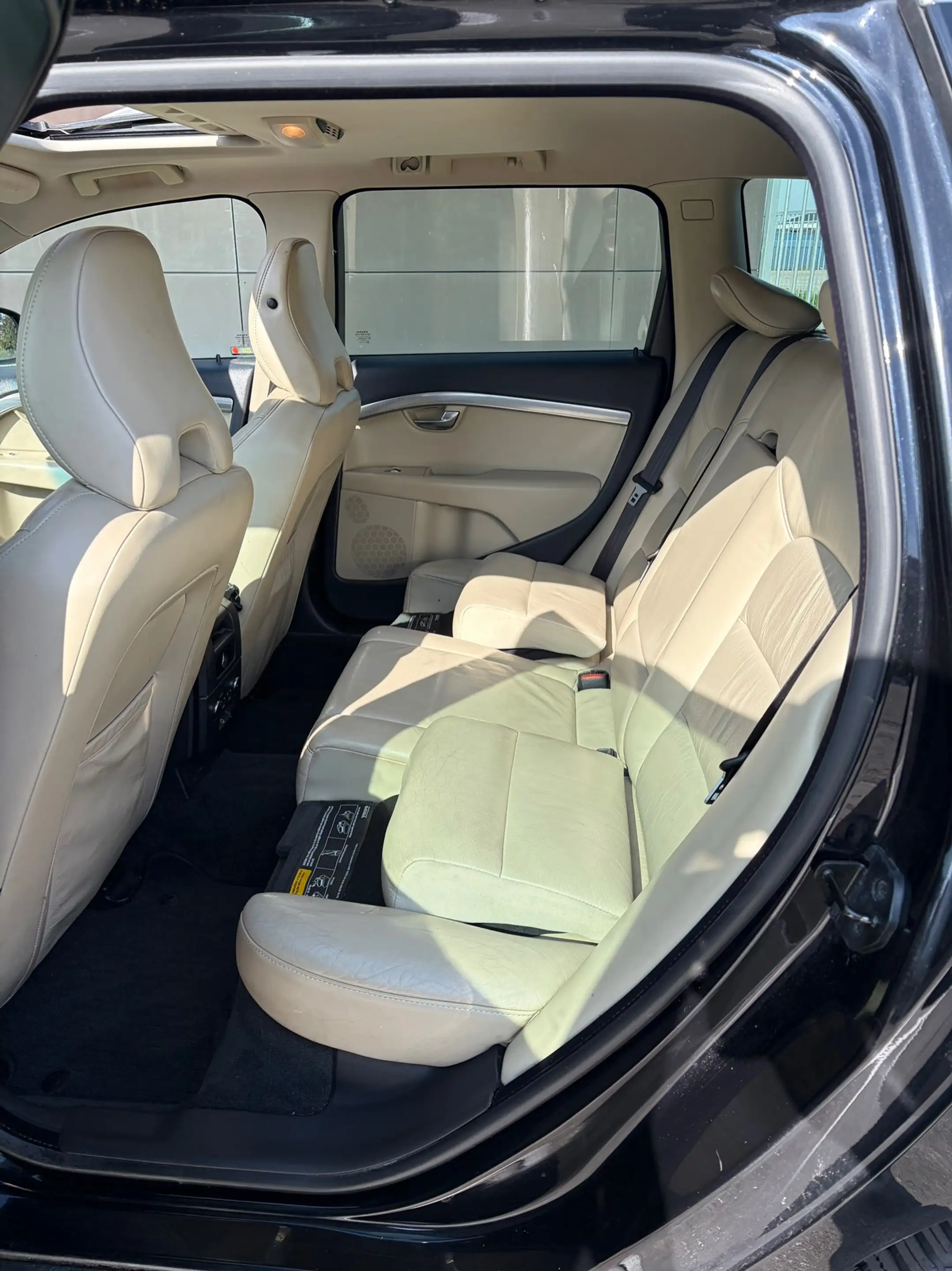 Volvo V70 3.0 T6 AWD Momentum — photo 8