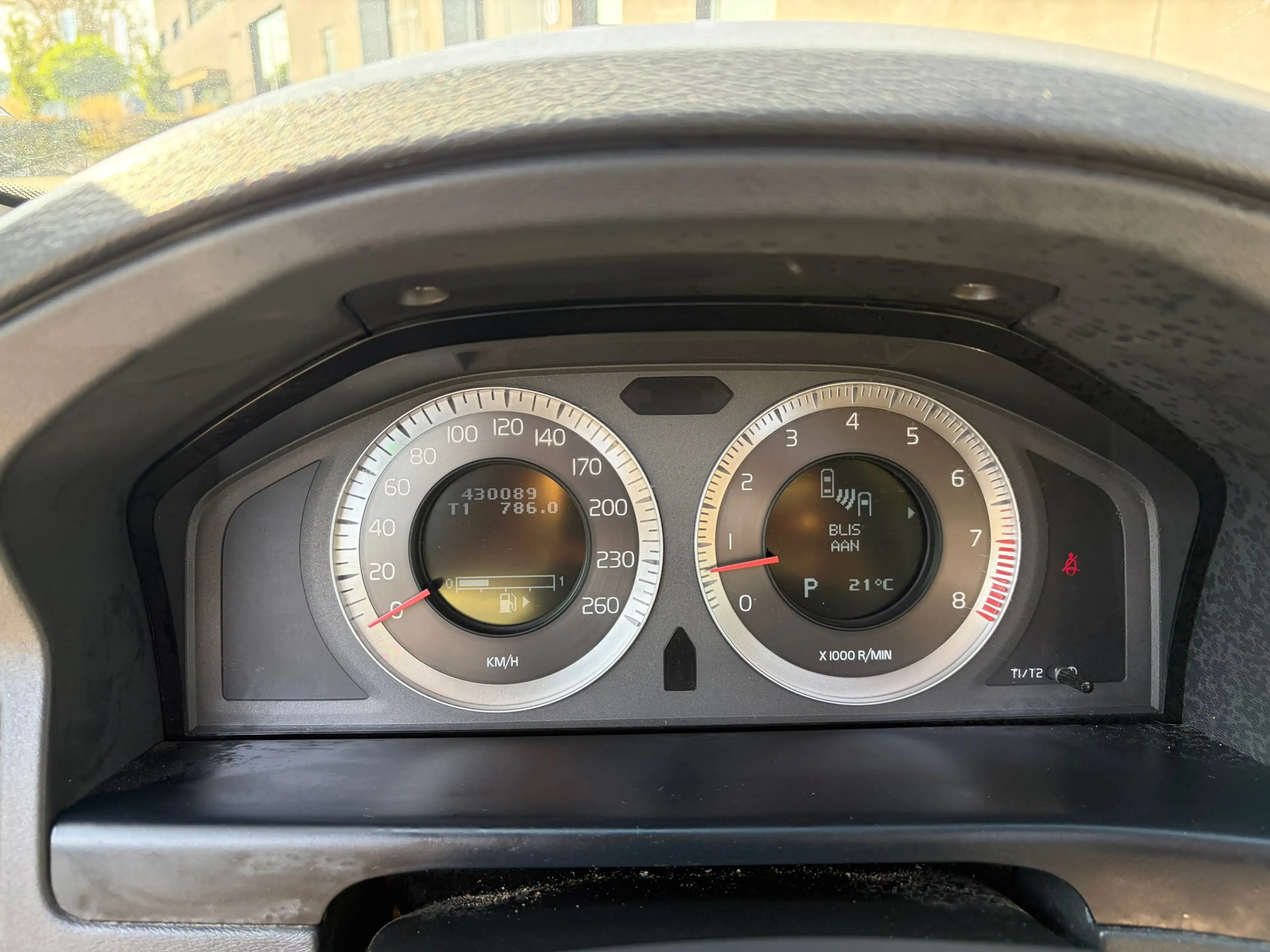 Volvo V70 3.0 T6 AWD Momentum — photo 14