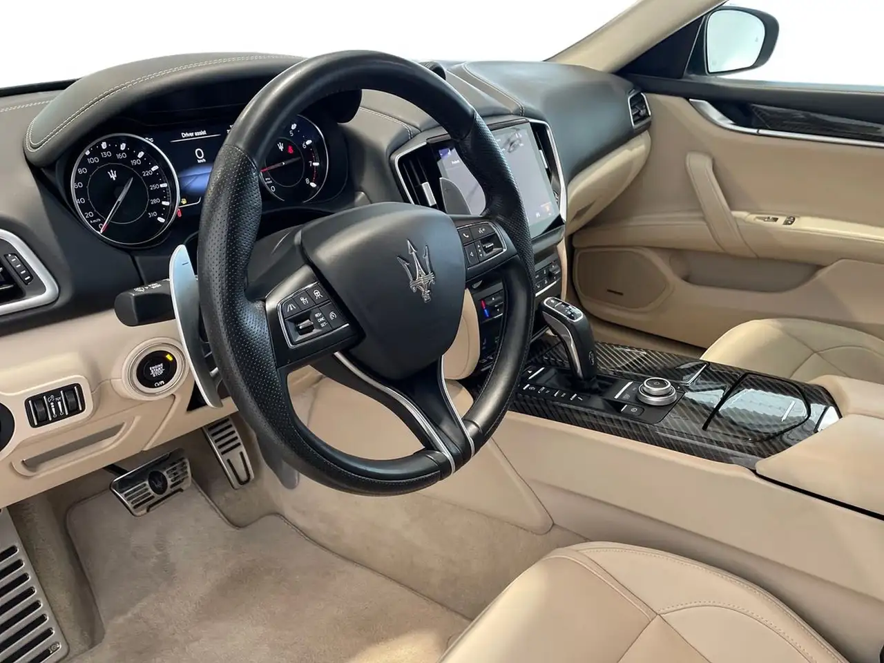Maserati Ghibli 2022 — фото 6