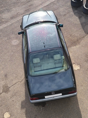 Mercedes-Benz E 320 320 CE 24 soupapes w124 coupé 220 cv