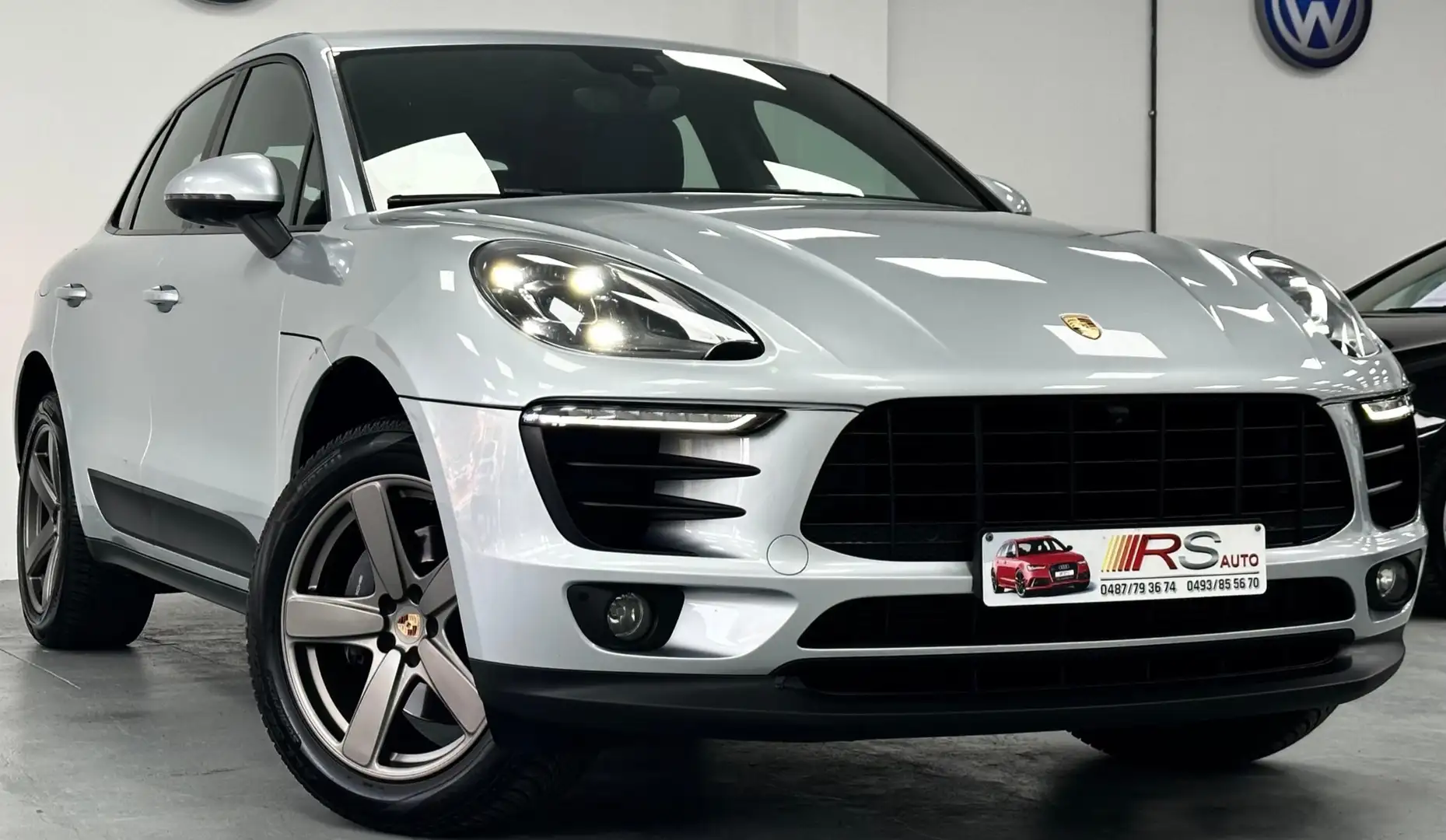 Porsche Macan 2.0Turbo-GARANTIE 12 MOIS-PARFAIT ETAT-CARNET FULL Grijs - 2