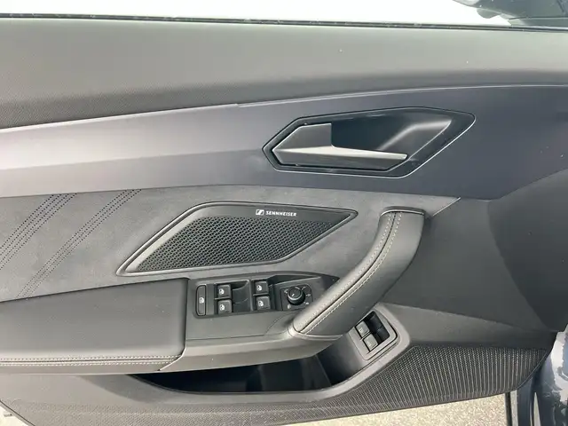 Cupra Formentor view 11