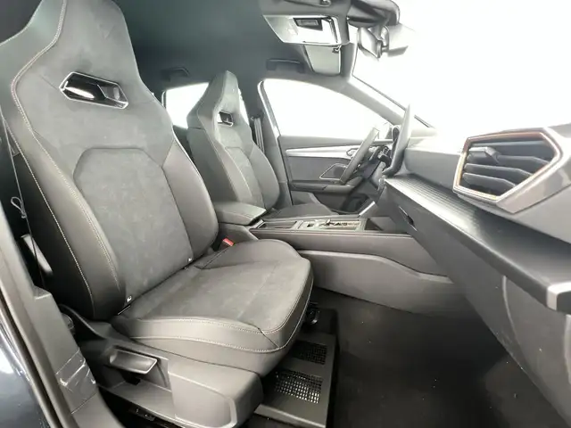Cupra Formentor view 9